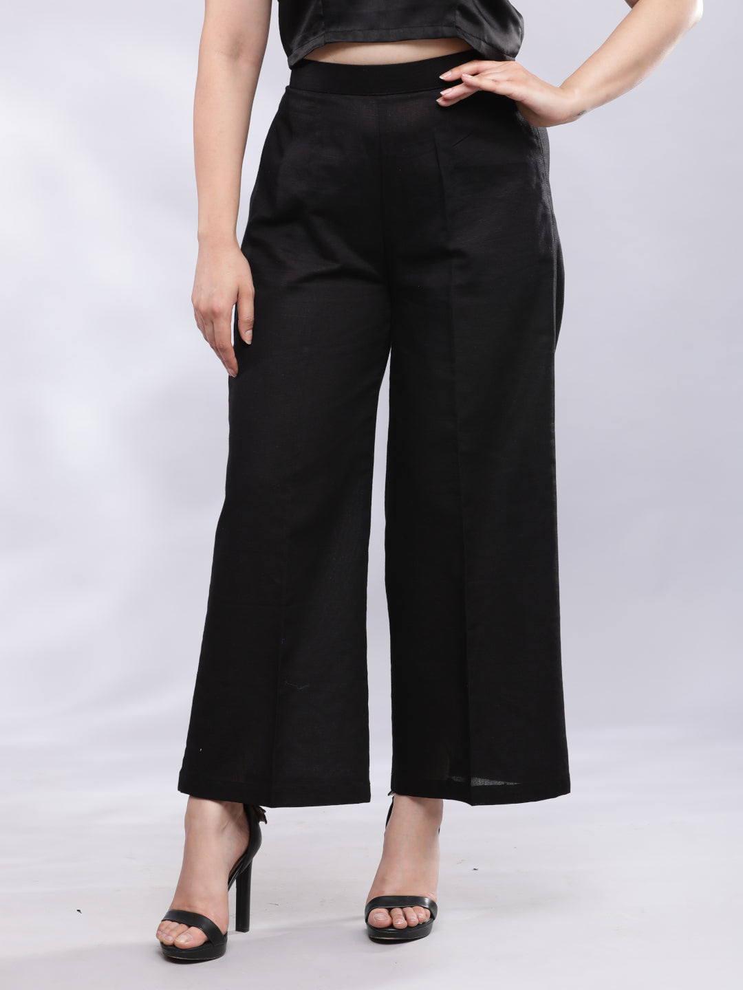 Black Linen Cropped Trousers with Flare