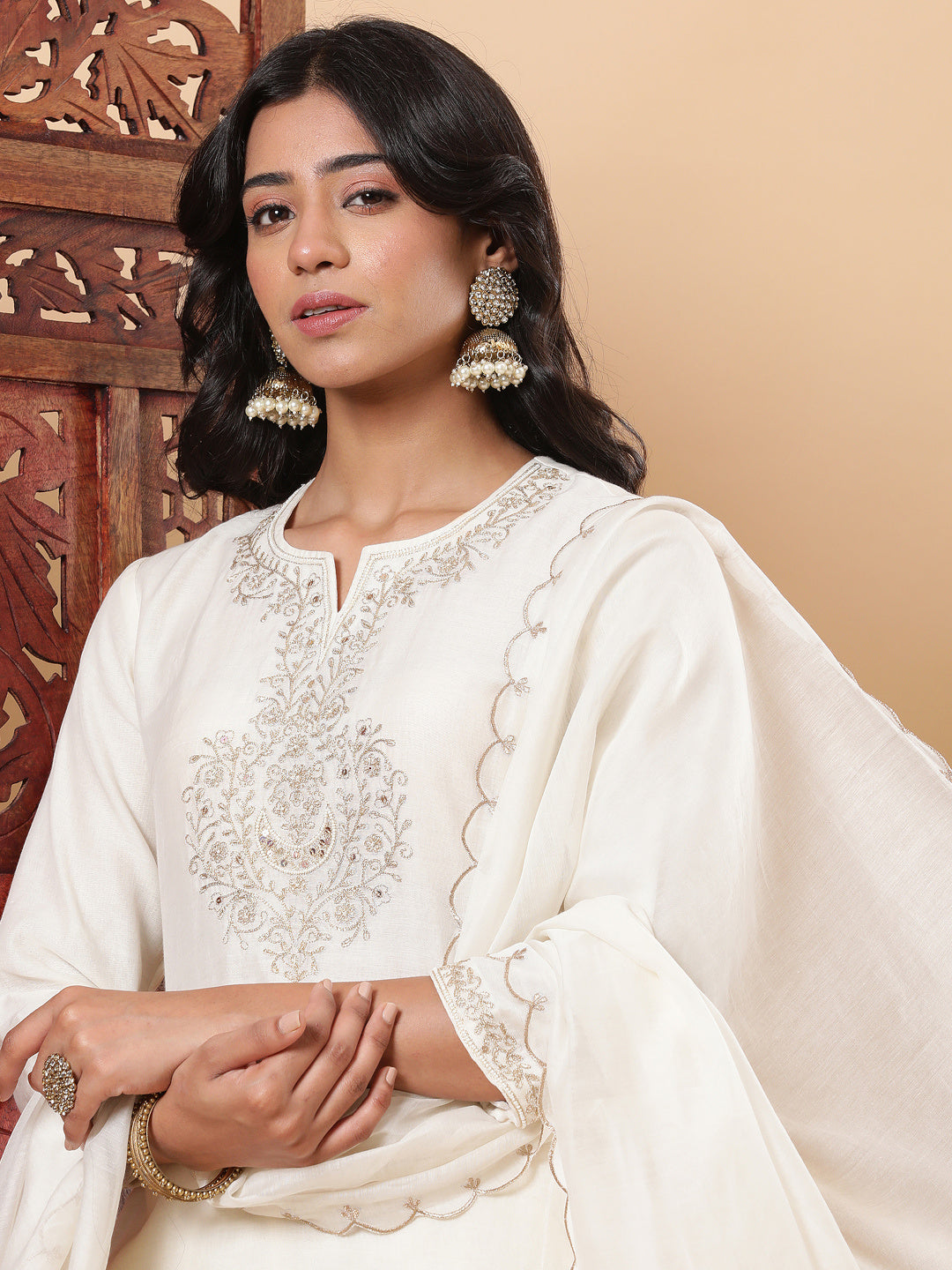 Sunehri Embroidered Kurta Pants with Dupatta - Ivory