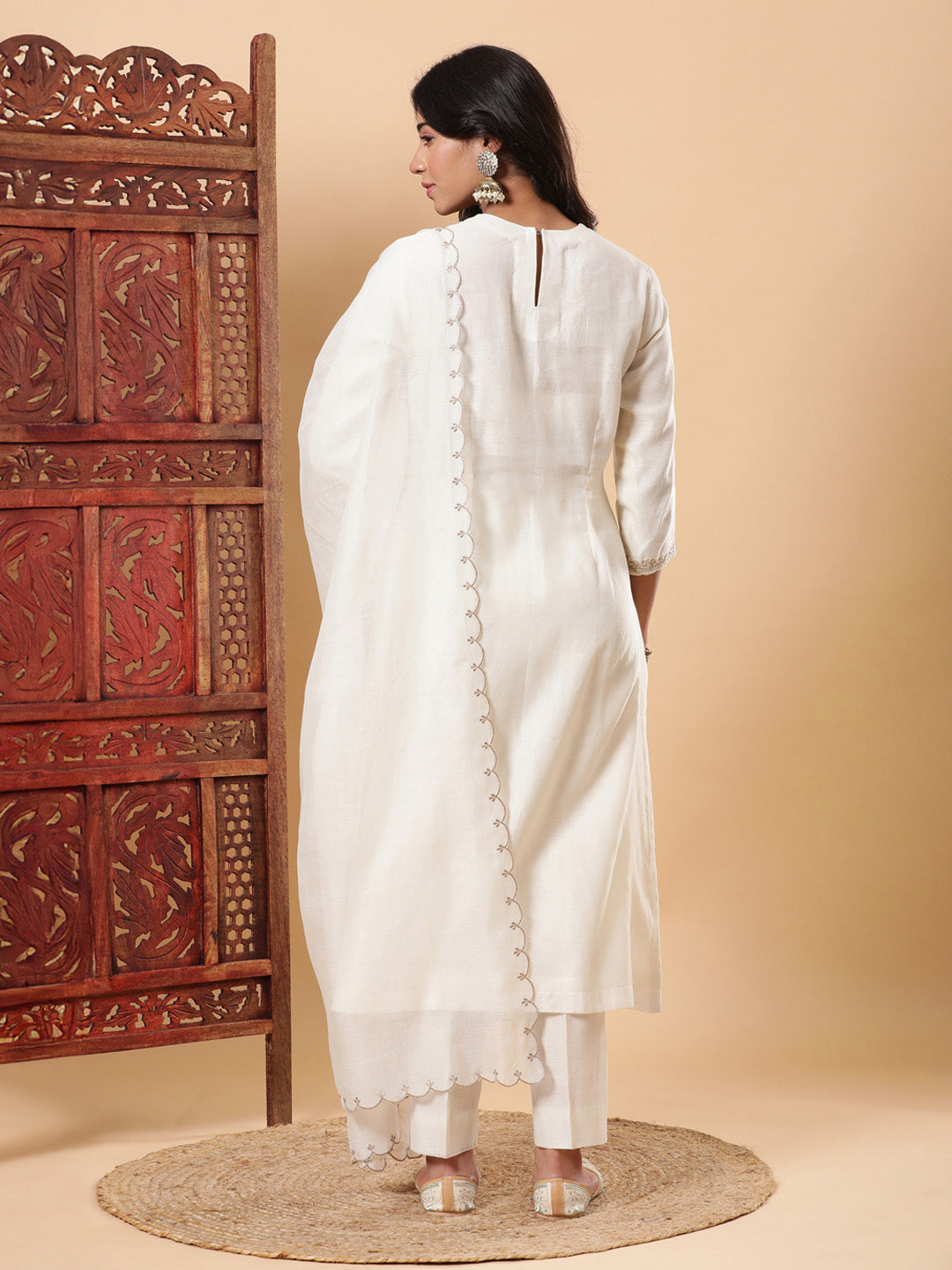 Sunehri Embroidered Kurta Pants with Dupatta - Ivory