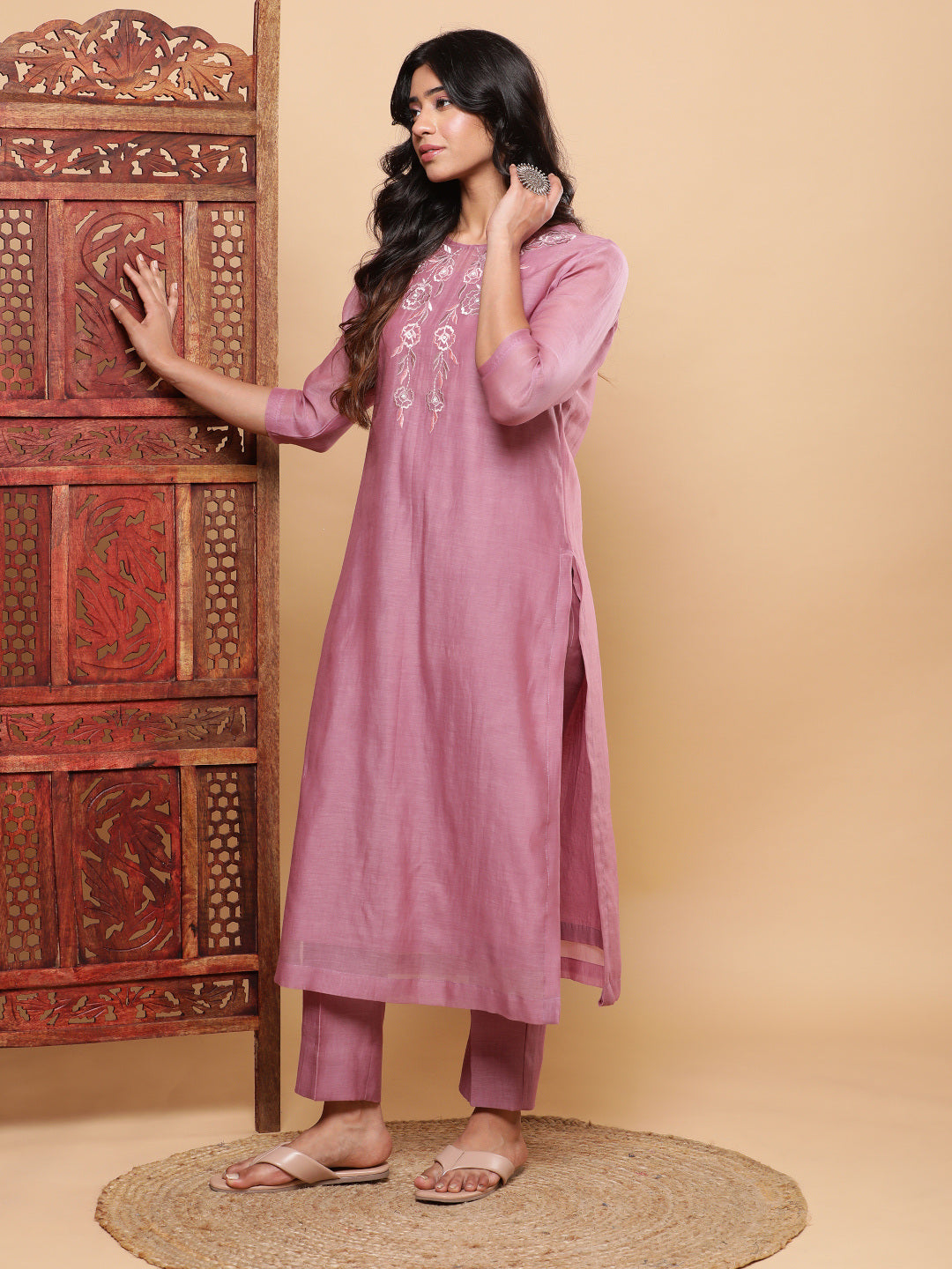 Nazm Embroidered Kurta Pants with Dupatta - Mauve