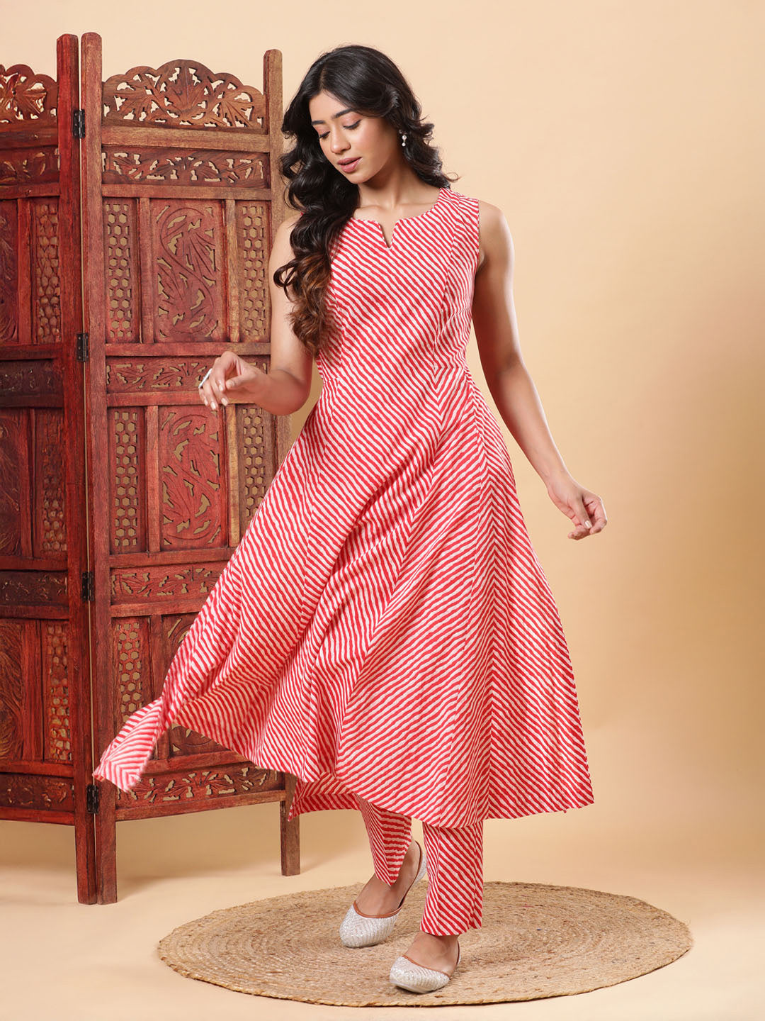 Lehriya High-slit Flared Kurta with Pants - Red BohoJazz Lehriya High-slit Flared Kurta with Pants - Red BohoJazz