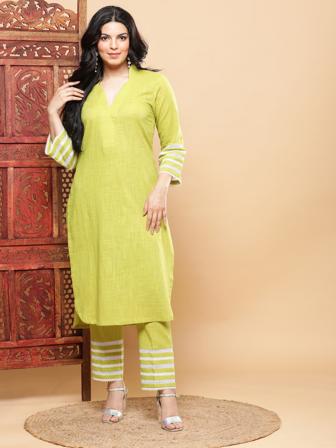 Lime Cordial with Lace Details Kurta Pants