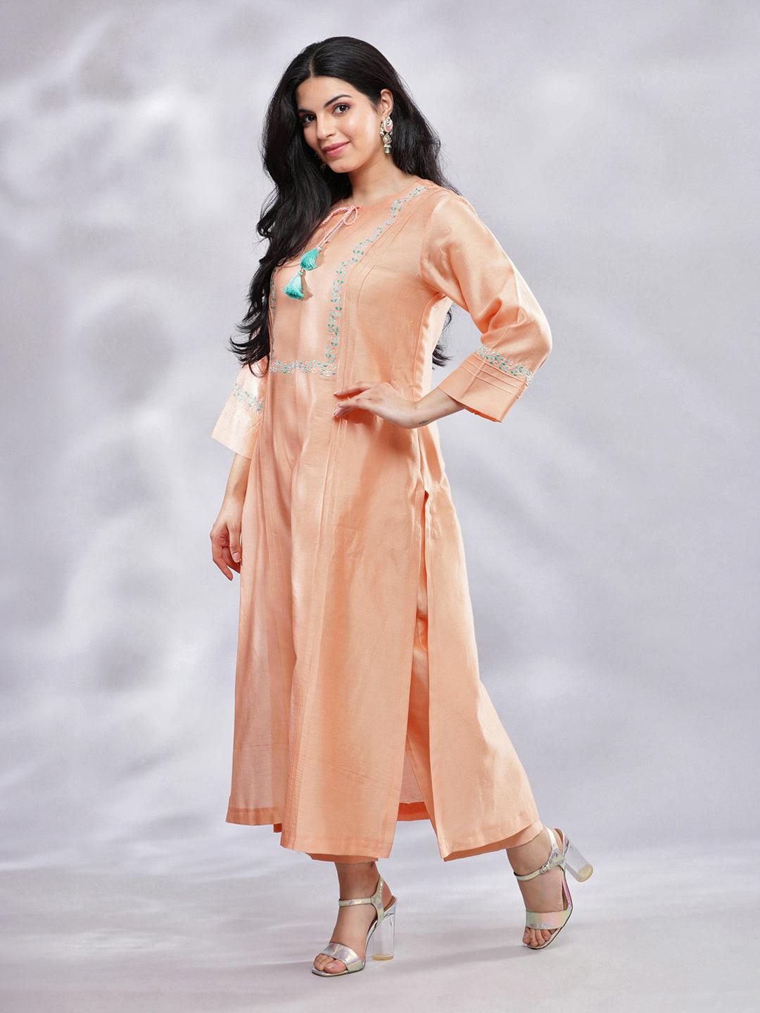 Peach with Turq Motif Elegant Kurta Pants