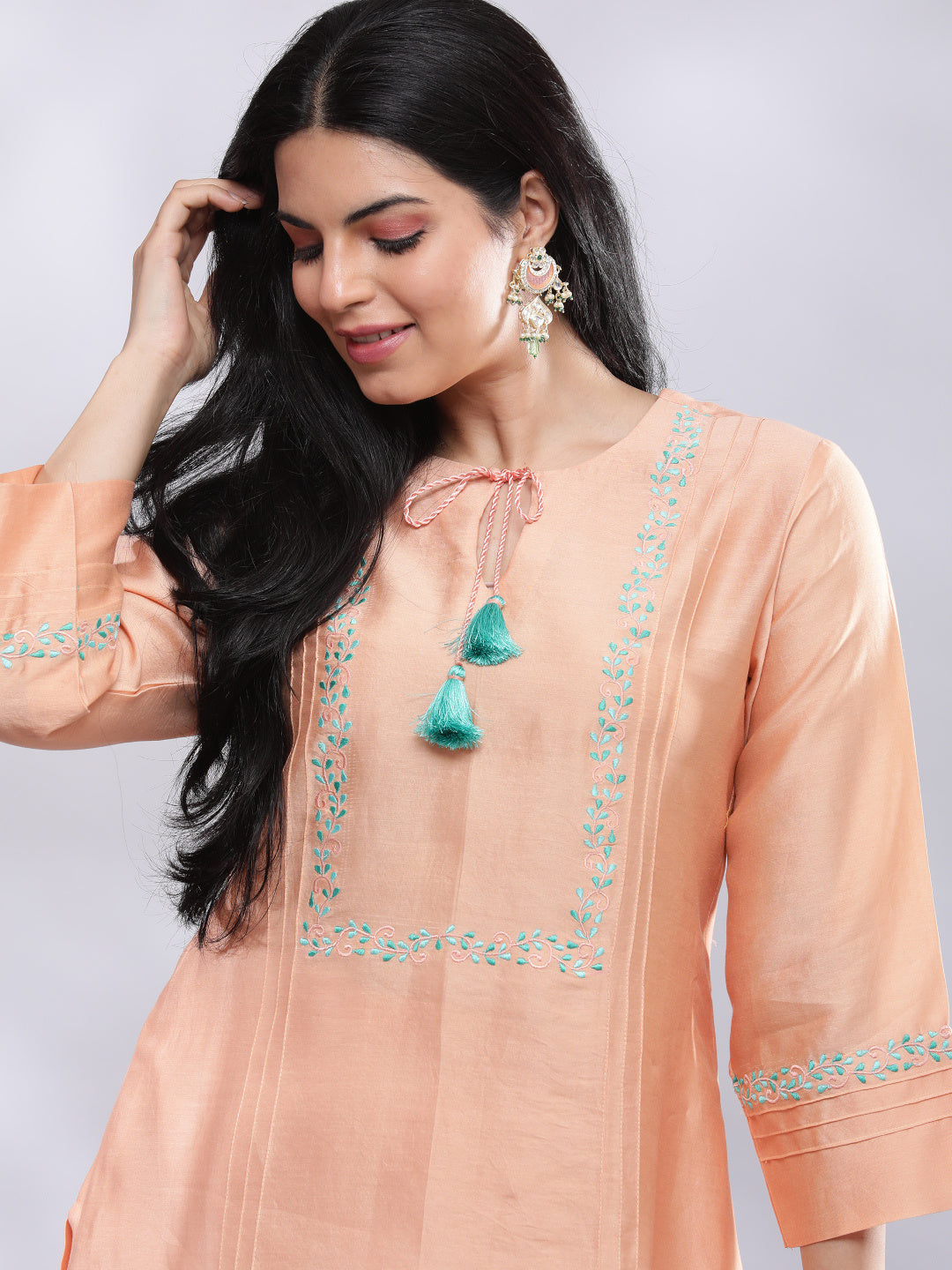 Peach with Turq Motif Elegant Kurta Pants